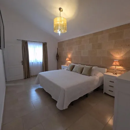 빌라 Casa Paraiso Tenerife, Stunning Family With Totally Secluded Pool Area, Wheelchair Friendly